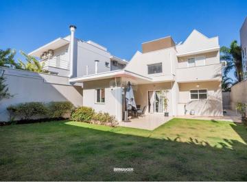 Casa · 194m² · 3 Quartos · 4 Vagas · RE/MAX Vende Casa em Valinhos no  Condomínio Vila Romana com 194m² , 3 quartos, 1 suíte e 2 vagas de