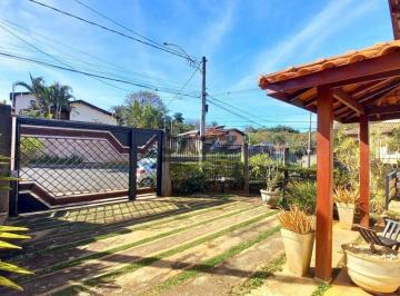 Casa · 235m² · 4 Quartos · 4 Vagas · Bela casa Térrea com 4 quartos ( 2 suites ) , quintal, jardim , na Cidade Universitária