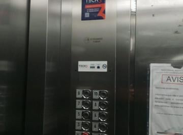 Apartamento de 1 quarto, Itapema · Apto Quitado R$ 385mil- 10ºAndar- Itapema/SC 700m da Praia! c/Varanda e Elevador