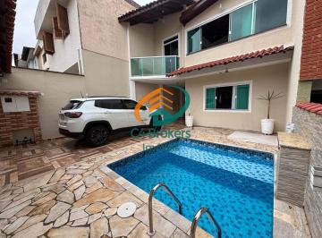 Casa · 160m² · 4 Quartos · 3 Vagas · Sobrado em Rua em Vila Galvão  -  Guarulhos