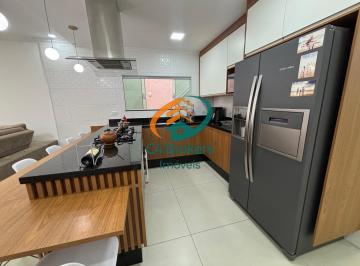 Casa · 160m² · 4 Quartos · 3 Vagas · Sobrado em Rua em Vila Galvão - Guarulhos