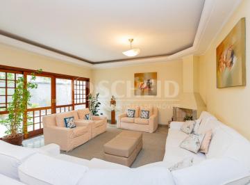 Casa · 425m² · 5 Quartos · 3 Vagas · Casa moderna de 425 m² em condomínio exclusivo com lazer e segurança