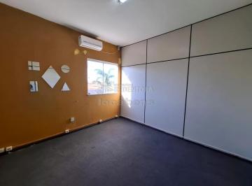 Comercial · 18m² · Centro Empresarial Valentim Alves - Sala Locação