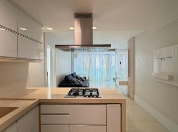 Apartamento · 70m² · 2 Quartos · 1 Vaga · Apartamento com dois quartos na Praia da Costa (Praia da Sereia)