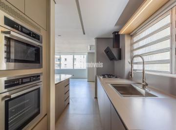 Apartamento · 185m² · 3 Quartos · 1 Vaga · Itaim! Reformado!