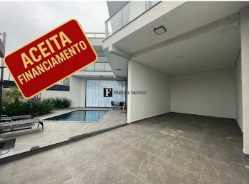 24781454_4.jpg · Sobrado quadra mar com terraço no Atami