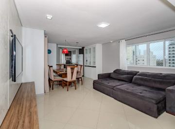 Apartamento · 103m² · 3 Quartos · 2 Vagas · Apartamento à venda no centro de Balneário Camboriú