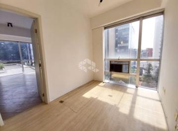 Comercial · 30m² · 1 Vaga · Sala Comercial com 30m² de área e 1 vaga de estacionamento no bairro Rio Branco.