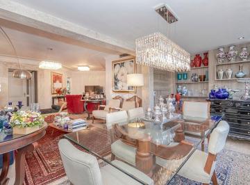 Apartamento · 156m² · 4 Quartos · 2 Vagas · Apartamento de 4 quartos e 2 vagas no bairro Bela Vista
