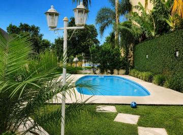 Casa · 190m² · 3 Quartos · 2 Vagas · Residência no bairro Harmonia - Ivoti