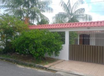 Casa en Aluguel de 2 quartos Parque 10 de Novembro · Casa para locação, em área nobre do Parque Dez 2 quartos sendo 1 suíte com hidro - Cj. Barra Bella