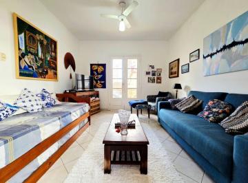 upkovc02ogi4ngrlnzq1mdy4_md · Apartamento com 2 dormitórios, À VENDA no Embaré.