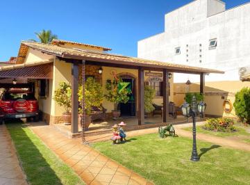 Foto 01 · Casa à venda com 4 quartos, 1 suíte, 2 salas, 3 banheiros, 5 vagas de garagem, 187m², em Barra de Sã