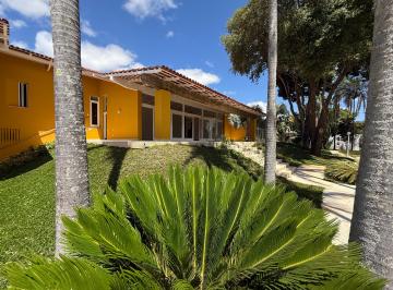 Casa de 5 quartos, Brasília · Casa no coração do Lago Sul - construída em 3 lotes
