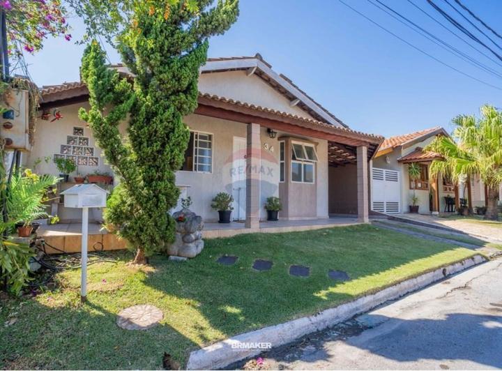 Casa à venda com 3 Quartos, Vila Nova Louveira, Louveira - R$ 850.000 ...