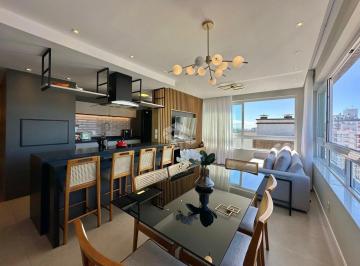 Apartamento · 131m² · 3 Quartos · 2 Vagas · Apartamento de 3 quartos(sendo 01 suíte), mobiliado e decorado, no bairro Navegantes, em Capão da Ca