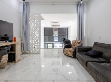 Comercial · 15m² · Sobreloja na Rua Tuiuti, N. 2910 - Sala 1 • 15 m²