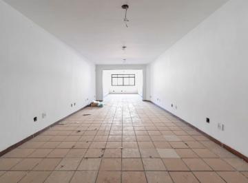 Comercial · 149m² · Casa comercial na Rua Treze de Maio, N. 174 • 149 m²