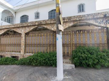 Comercial · 500m² · 9 Quartos · 4 Vagas · Casa comercial na Rua Braço da Cruz, N. 55 • 500 m²