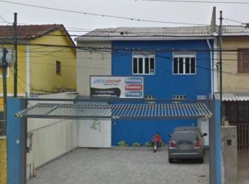 Comercial · 179m² · 6 Vagas · Casa comercial na Avenida dos Bandeirantes, N. 4819 • 179 m²