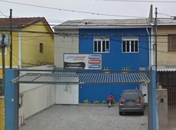 Comercial · 179m² · 6 Vagas · Casa comercial na Avenida dos Bandeirantes, N. 4819 • 179 m²