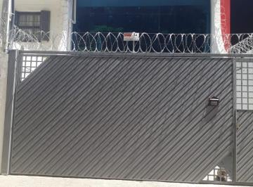 Comercial · 415m² · 2 Vagas · Prédio comercial na Rua Pirajussara, N. 46 • 415 m²