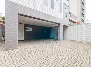 Comercial · 700m² · 3 Vagas · Prédio comercial na Avenida Santo Amaro, N. 3558 • 700 m²