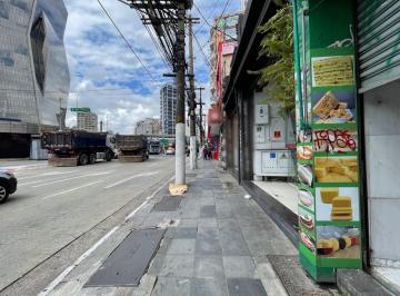 Comercial · 240m² · 7 Quartos · Loja na Rua Teodoro Sampaio, N. 2797 • 240 m²