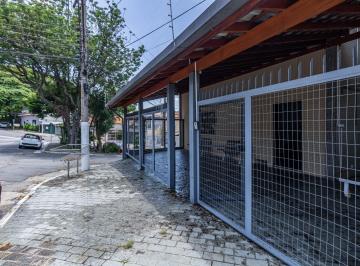 Comercial · 470m² · 6 Vagas · Casa comercial na Rua Bento de Abreu, N. 98 • 470 m²