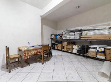Comercial · 150m² · 4 Quartos · Sobreloja na Estrada Lázaro Amâncio de Barros, N. 513 - superior • 150 m²