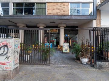 Comercial · 166m² · 3 Quartos · Loja na Rua Martins Fontes, N. 238 • 166 m²