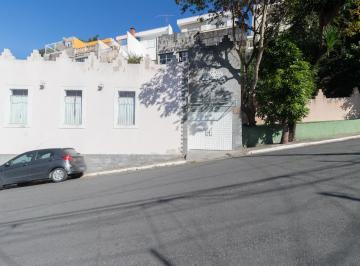 Comercial · 225m² · Prédio comercial na Rua Clemente Bonifácio, N. 210 • 225 m²