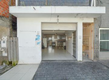 Comercial · 70m² · 1 Vaga · Casa comercial na Rua Benjamin Vieira da Silva, N. 61 • 70 m²