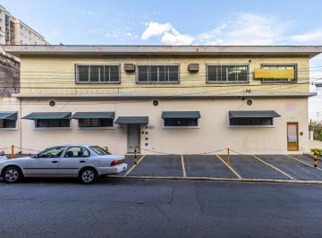 Comercial · 420m² · 8 Quartos · 6 Vagas · Loja na Rua Aurantina, N. 189 • 420 m²