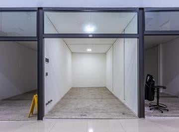 Comercial · 16m² · Loja em galeria na Rua Ibitirama, N. 197 - Loja 10 • 16 m²