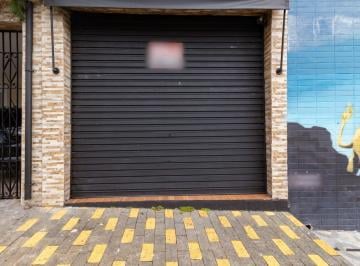 Comercial · 16m² · 1 Vaga · Loja na Rua Paulino Cursi, N. 200 • 16 m²