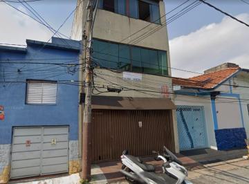 Comercial · 330m² · 2 Vagas · Prédio comercial na Rua Francisco Peruche, N. 48 • 330 m²