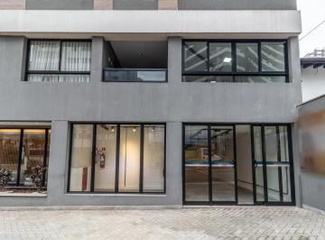 Comercial · 101m² · Loja na Avenida Agami, N. 359 • 101 m²