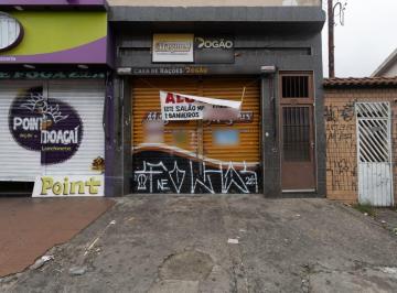 Comercial · 140m² · Loja na Avenida Manuel Pimentel, 98 • 140 m²
