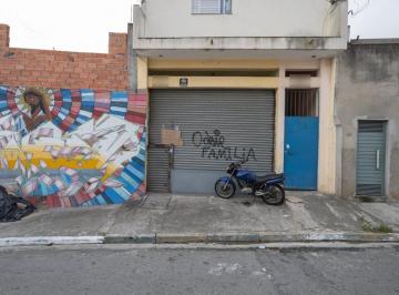 Comercial · 200m² · 1 Vaga · Loja na Rua Francisco Godinho, N. 233 • 200 m²