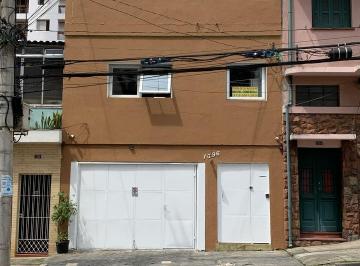 Comercial · 330m² · 5 Quartos · 3 Vagas · Casa comercial na Rua Caiubi, N. 1396 • 330 m²