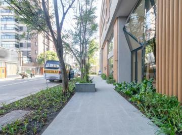 Comercial · 959m² · 8 Quartos · 10 Vagas · Loja na Avenida dos Carinás, 179 - Unidade 4 • 959 m²