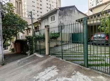 Comercial · 325m² · 3 Quartos · 4 Vagas · Casa comercial na Rua Apiacás, N. 607 • 325 m²
