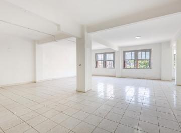 Comercial · 300m² · Loja na Rua General Carneiro, N. 231 • 300 m²