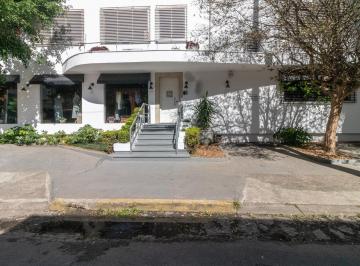 Comercial · 170m² · 7 Vagas · Loja na Rua Silvânia, N. 222 • 170 m²
