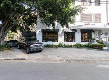 Comercial · 70m² · 2 Vagas · Loja na Rua Silvânia, N. 232 • 70 m²