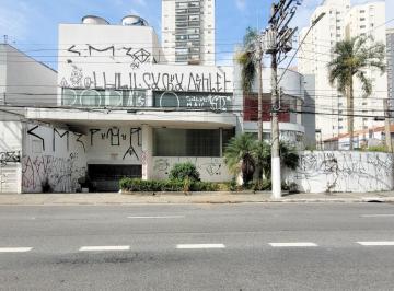 Comercial · 2200m² · 43 Vagas · Prédio comercial na Avenida Santo Amaro, N. 4371 • 2200 m²