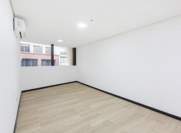 Comercial · 18m² · 1 Quarto · Loja em galeria na Rua Barão de Itapetininga, N. 143 - Sala 8 • 18 m²
