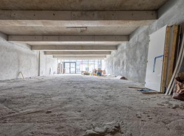 Comercial · 441m² · 3 Vagas · Loja na Rua São Benedito, 189 - Loja 2 • 441 m²