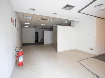 Comercial · 130m² · Loja em posto na Avenida Washington Luís, N. 1171 - Loja 2 • 130 m²